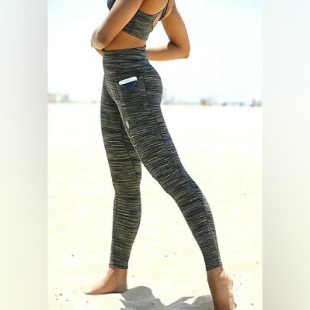 Free People Movement Roll Out Space Dye High Rise Yoga Leggings Size XS GUC - Picture 1 of 10